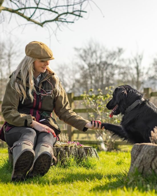 Hannah Russell - Author and Entrepreneur
